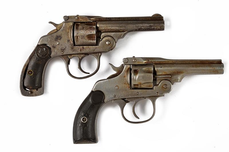 Lotto di due revolver a percussione centrale tipo S&W