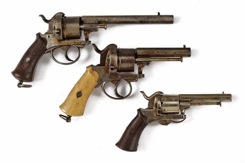 Lotto di tre revolver a spillo