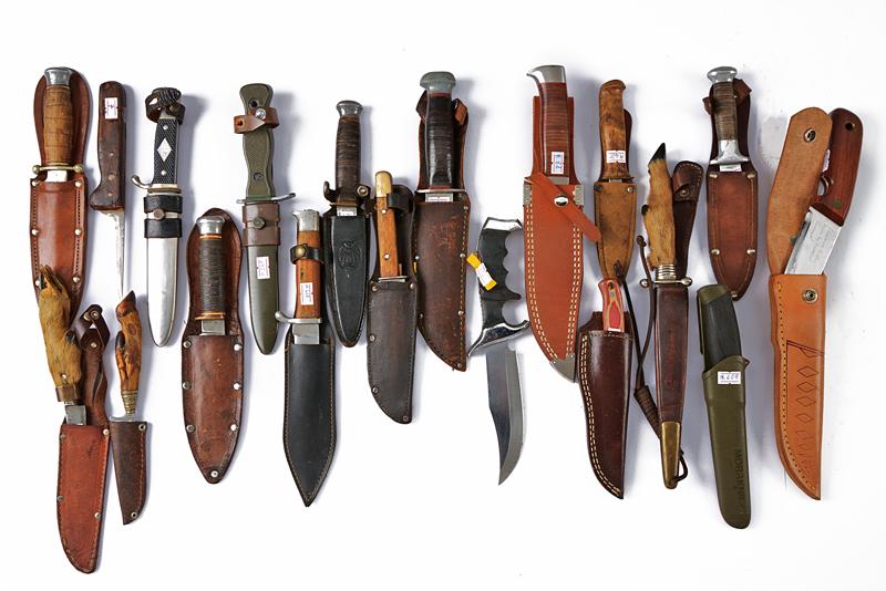 Piccola collezione di coltelli