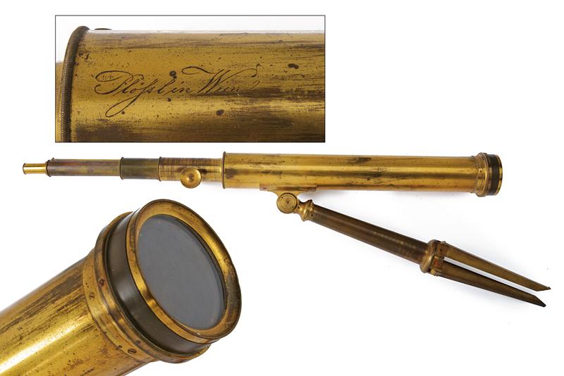 Telescopio con treppiede