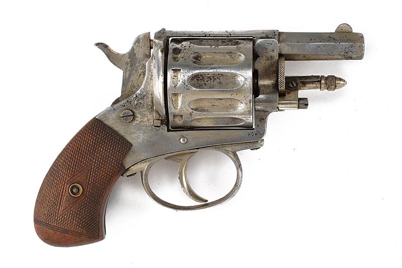 Revolver a percussione centrale a dodici colpi
