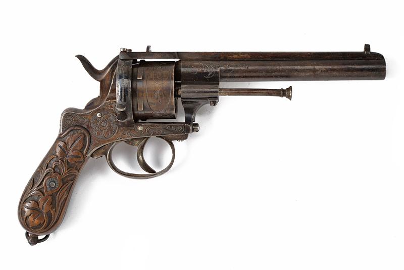Bel revolver a spillo