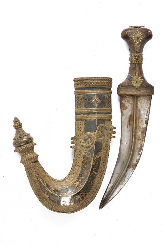 Jambiya con fornimenti in argento