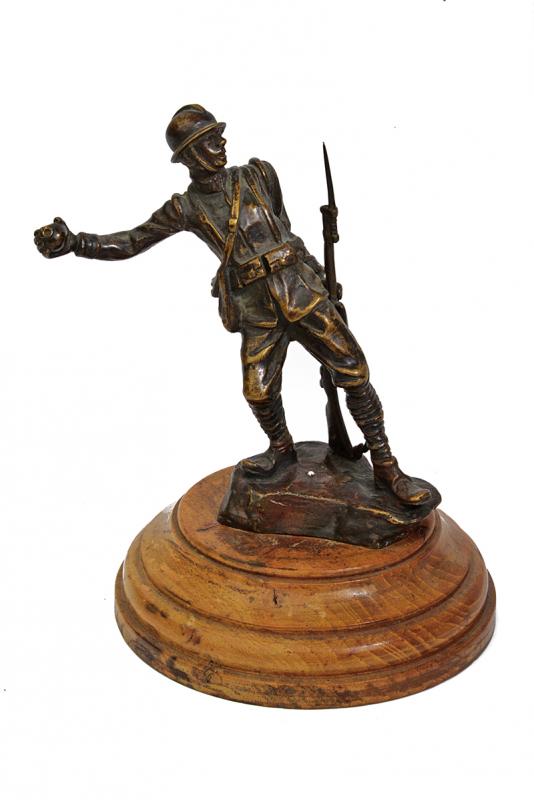 Figura in bronzo