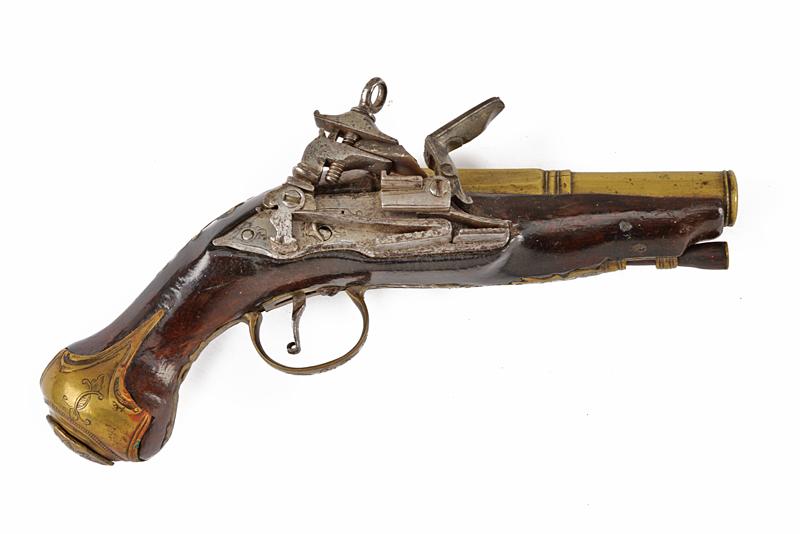 Pistola a pietra focaia alla romana