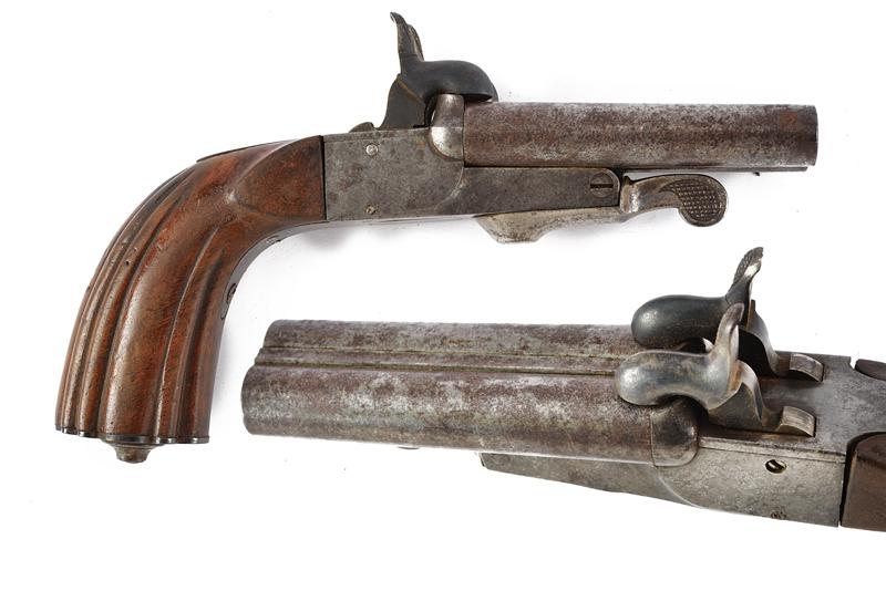 Pistola a spillo a due canne