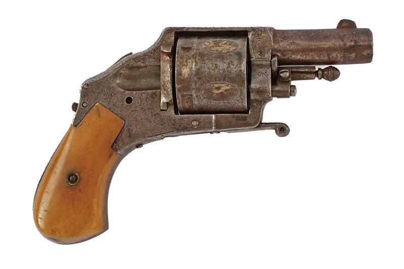 Revolver tipo Bull Dog