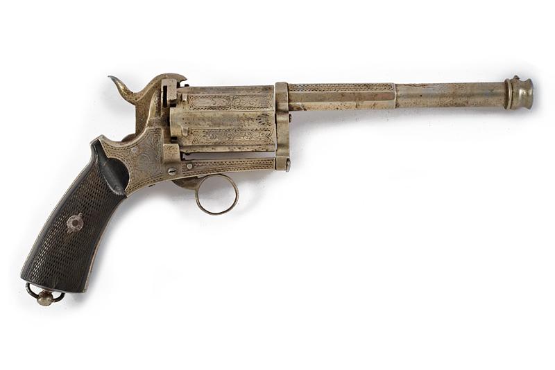 Pepperbox revolver a spillo inciso