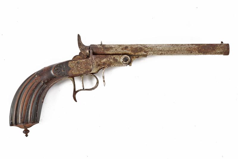 Pistola da sala di tipo flobert a retrocarica