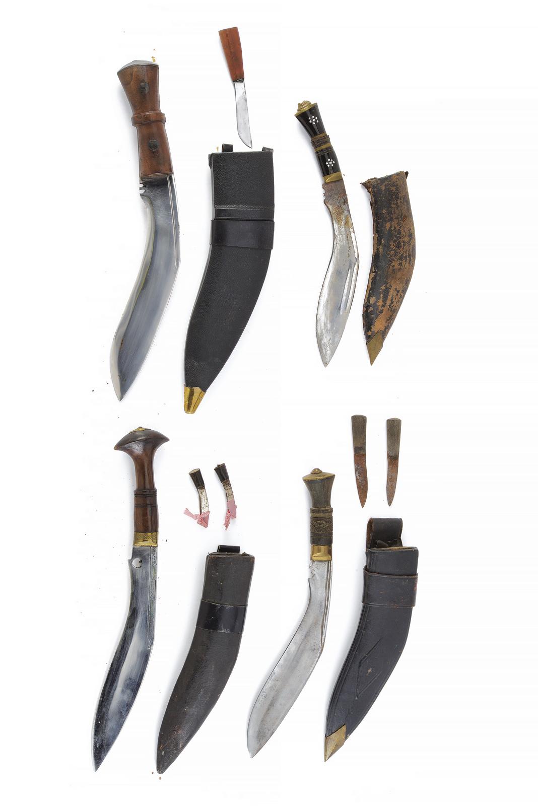 Lotto di quattro kukri civili
