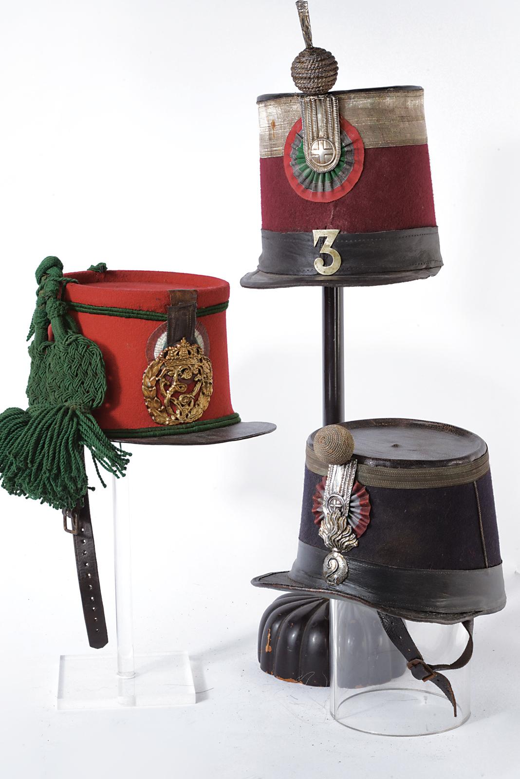 Lotto di tre kepi