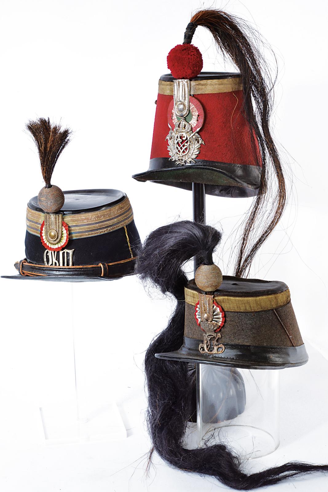 Lotto di tre kepi