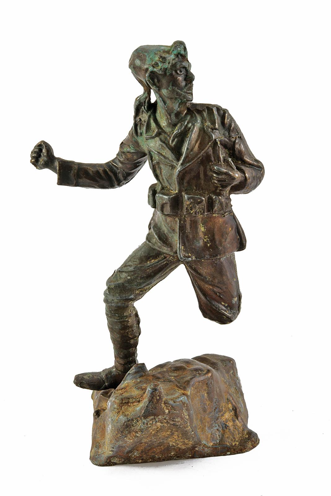 Statua militare