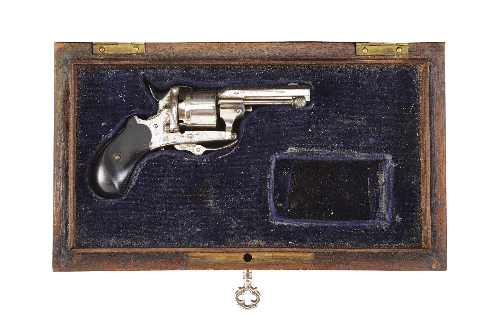 Piccolo revolver a spillo di Claudin