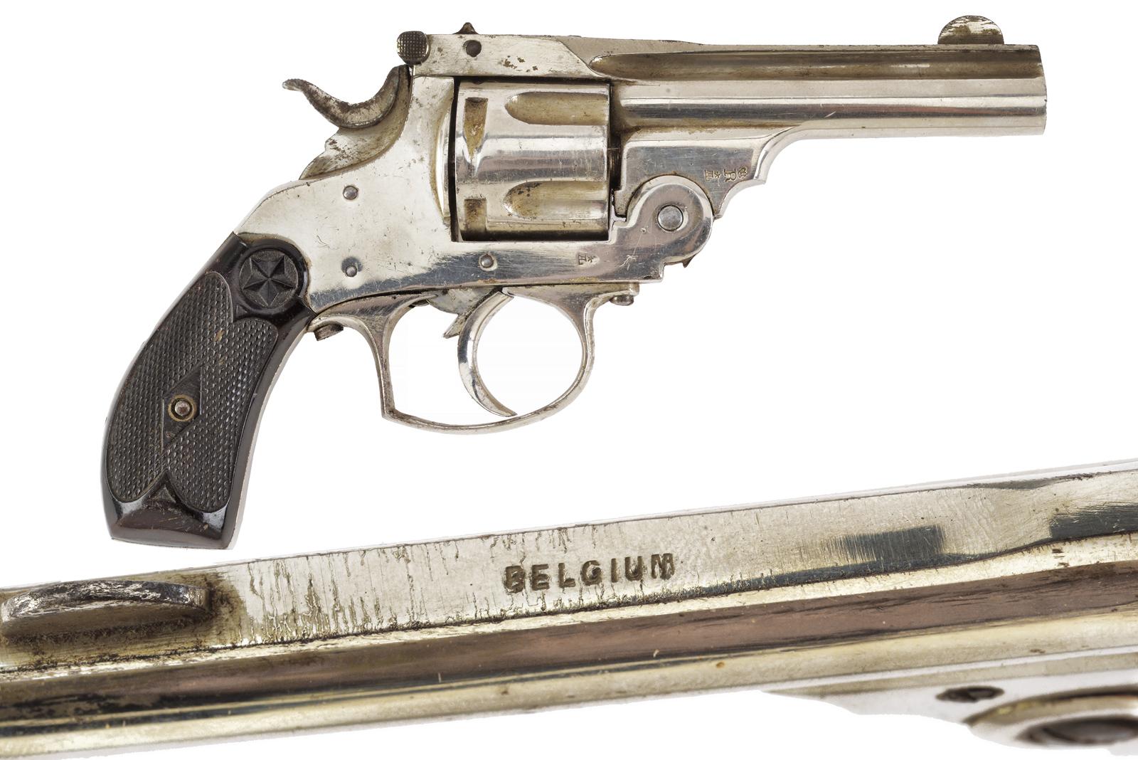 Revolver a percussione centrale tipo S&W