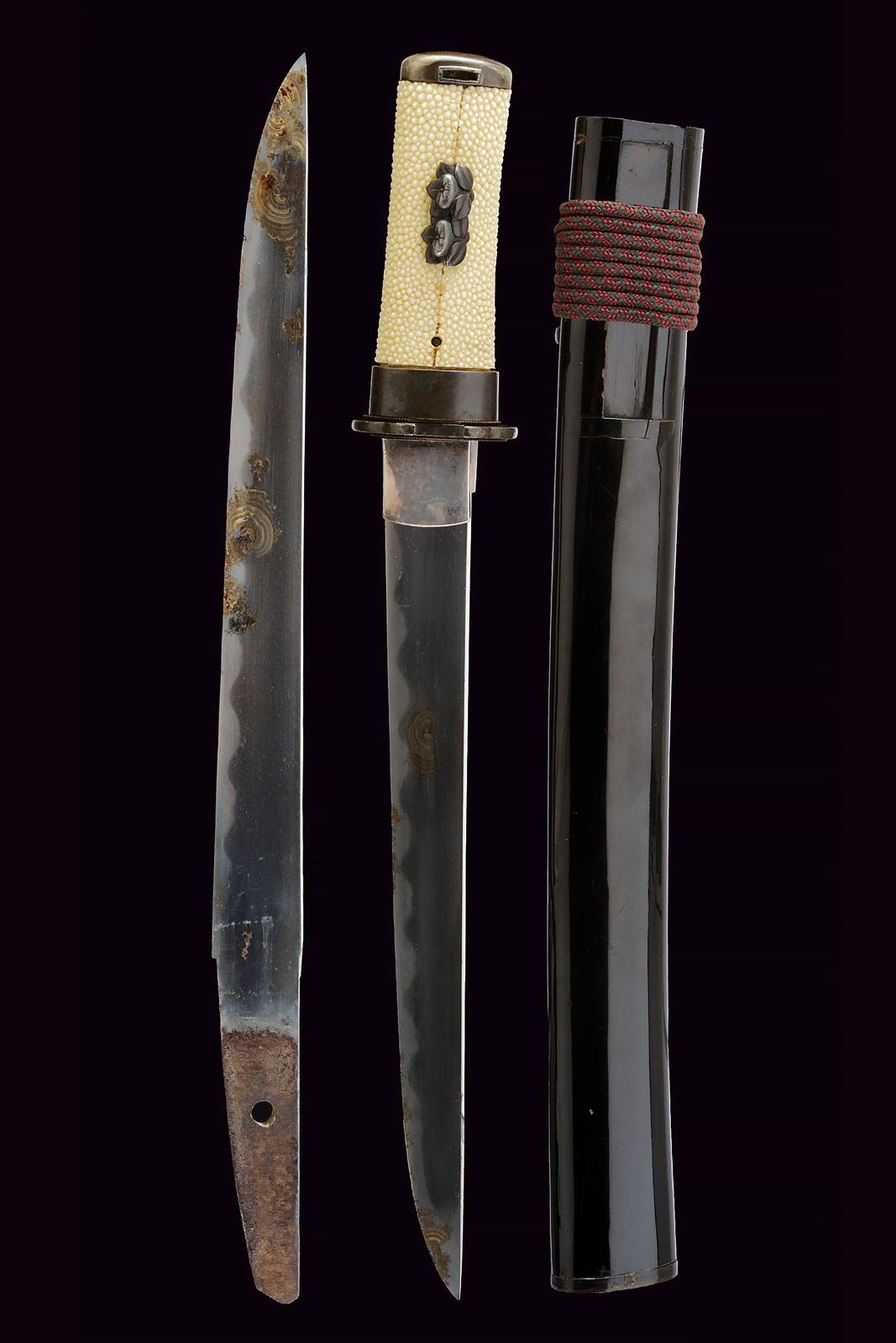 Tanto in Koshirae con Tachibana